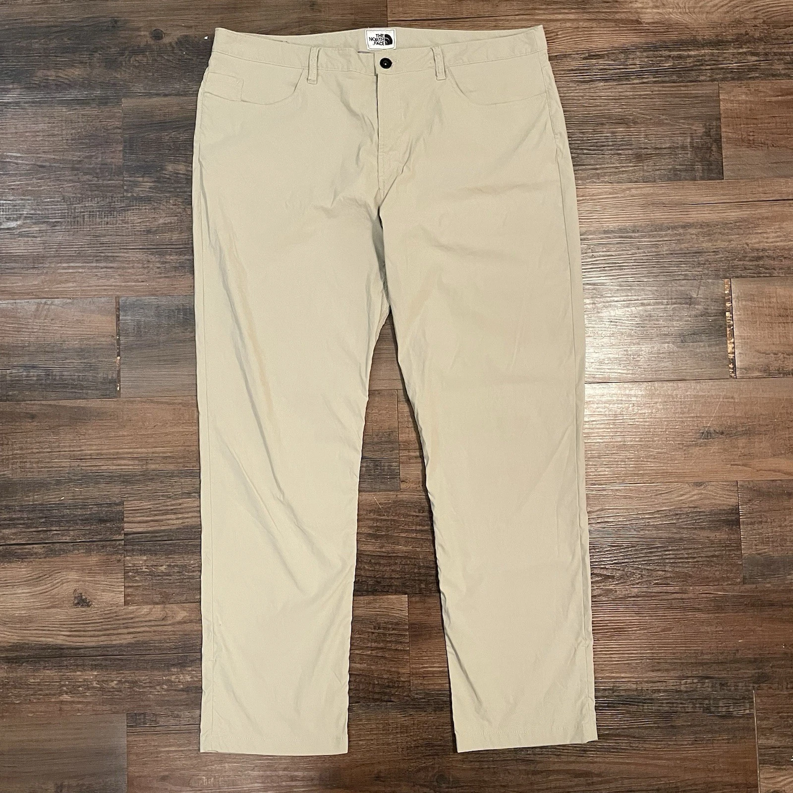 The North Face Mens Pants 38 Tan Beige Stretch Nylon Hiking Travel NF0A3BE3 EUC