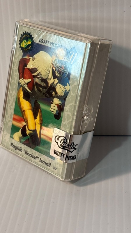 (2) 1991 classic (FB/BB) draft picks sets