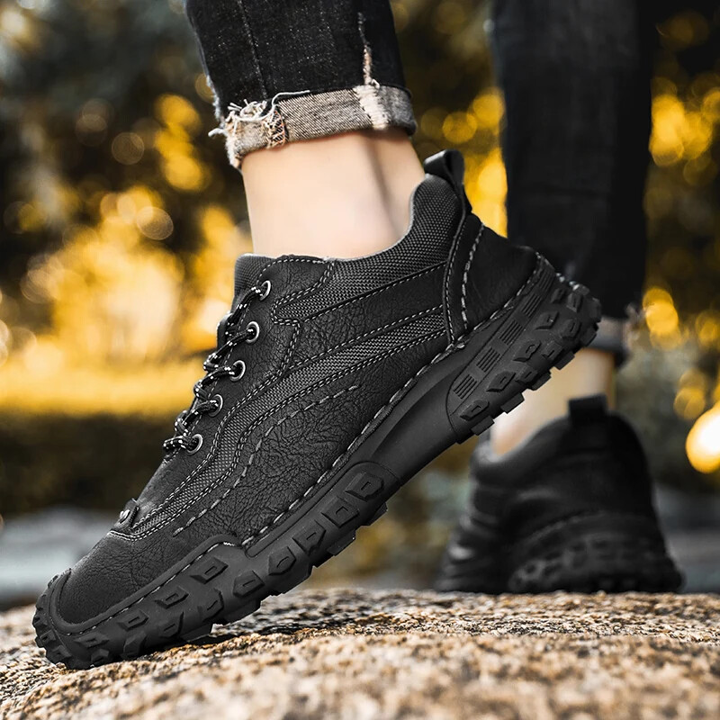 Handmade Leather Men's Casual Shoes Non-slip Breathable Moccasins
