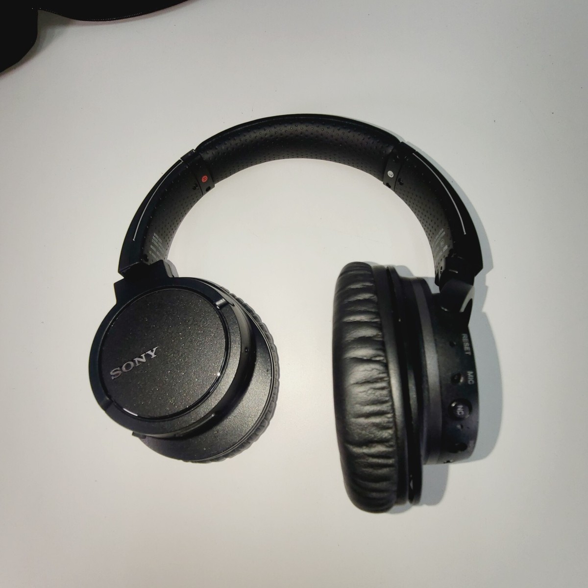 ヘッドホン Sony MDR-ZX780DC Wireless Headphones Sony MDR-ZX780DC Bluetooth and Noise Canceling Wireless