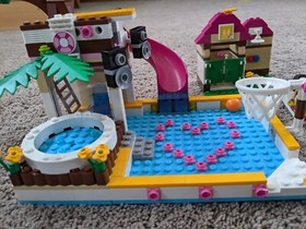 LEGO Friends Heartlake City Pool (41008)