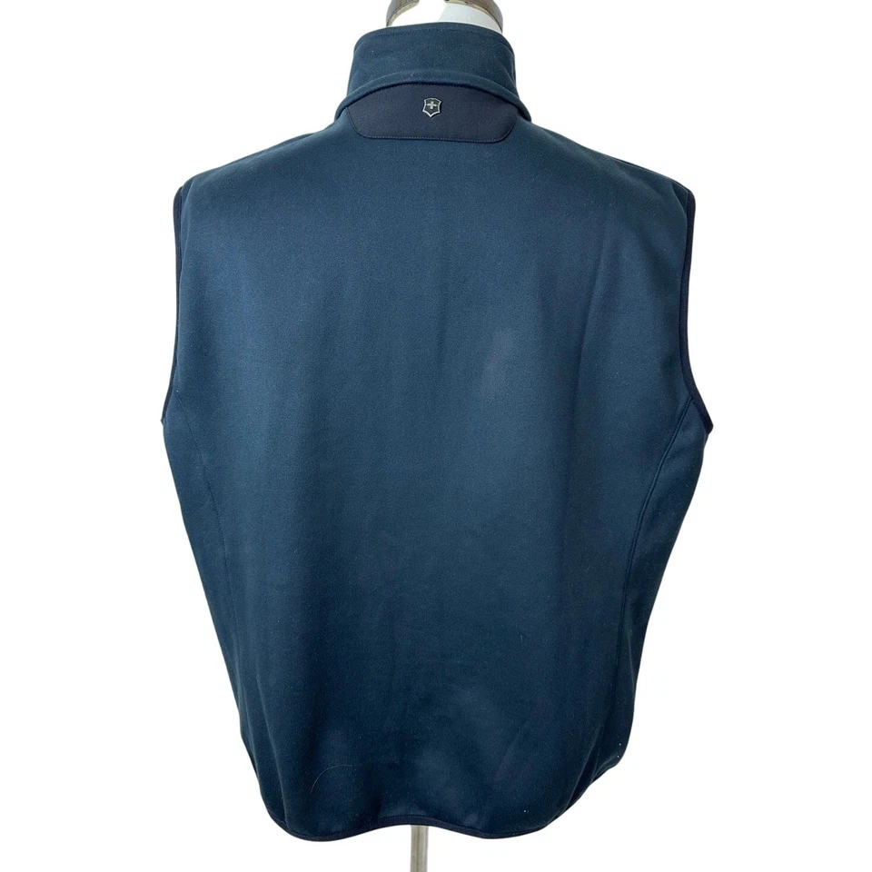 Victorinox Men's XL Black Soft Shell Vest 100% Polyester Zip Front Pockets - Image 2 of 4