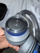 Audio-Technica ATH-WS660BT Wireless Bluetooth Solid Bass Over-the-Ear Headphone