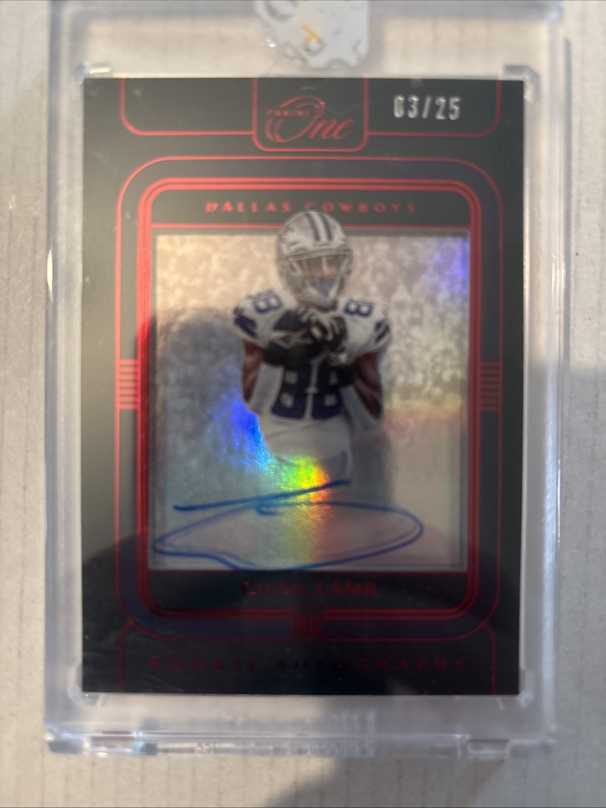 2020 Panini One Rookie Autographs CeeDee Lamb #105 Red /25 (AU, RC)