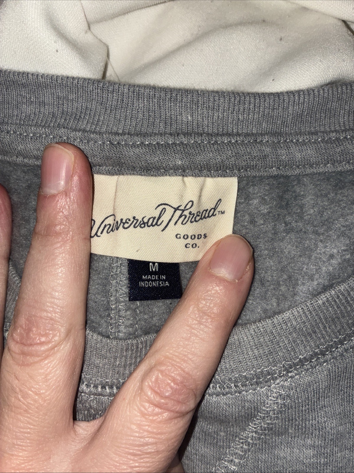 Universal Threads Medium Gray Pullover, Long Slee… - image 2