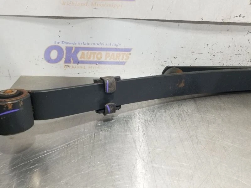 06 2006 CHEVY SILVERADO 1500 LEAF SPRING REAR LEFT DRIVER CREW CAB  - Изображение 3 из 4