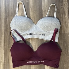 Victoria's Secret VS Lot Of 2 Lined Wireless T-Shirt Push Up Bra Bralette Size M