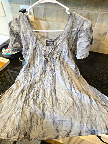 Sakkas Gray One Size Abstract Woven Rayon Scoop Neck Tie Sequin Lace Shirt