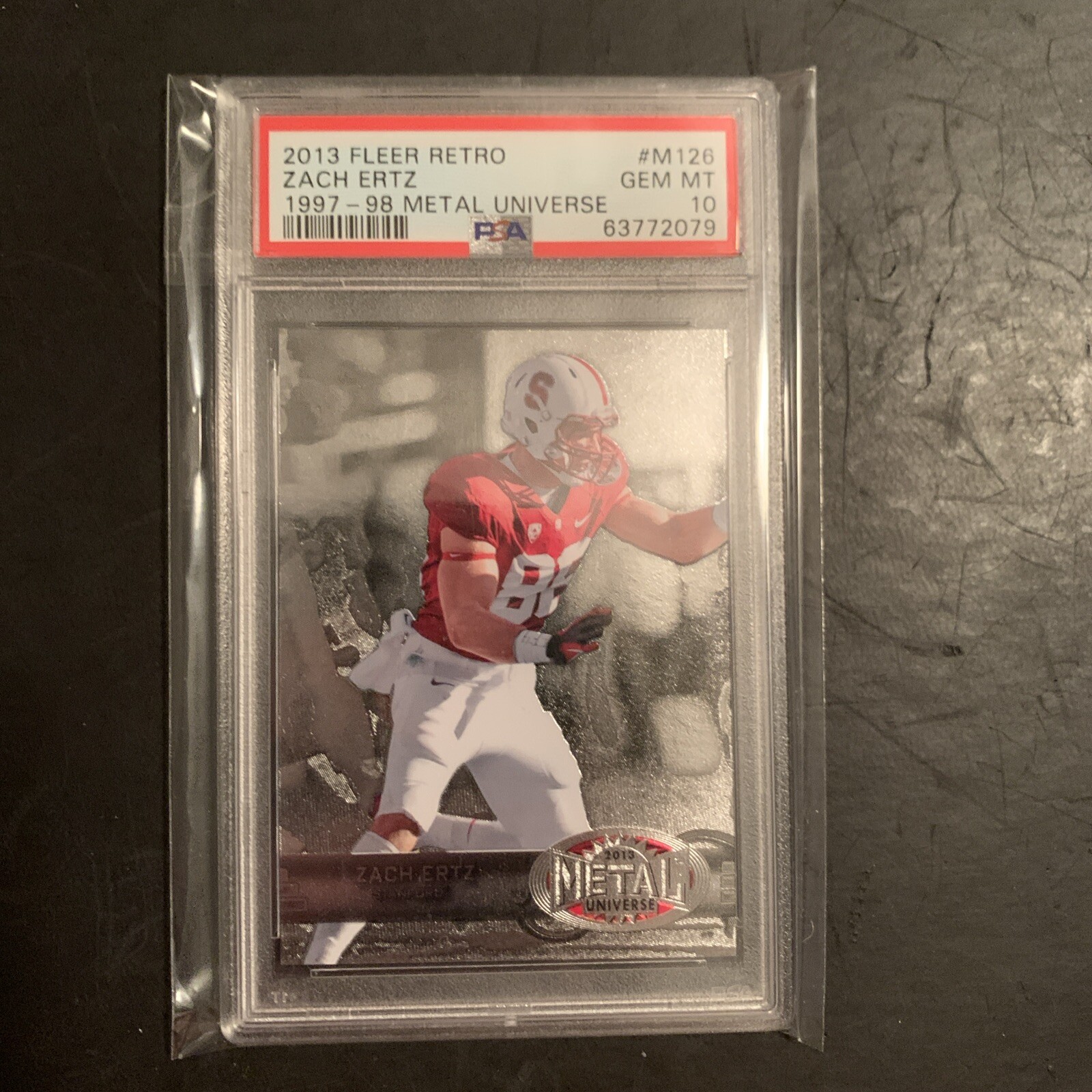Zach Ertz Fleer Retro 1997-98 Metal Universe #M126 Base