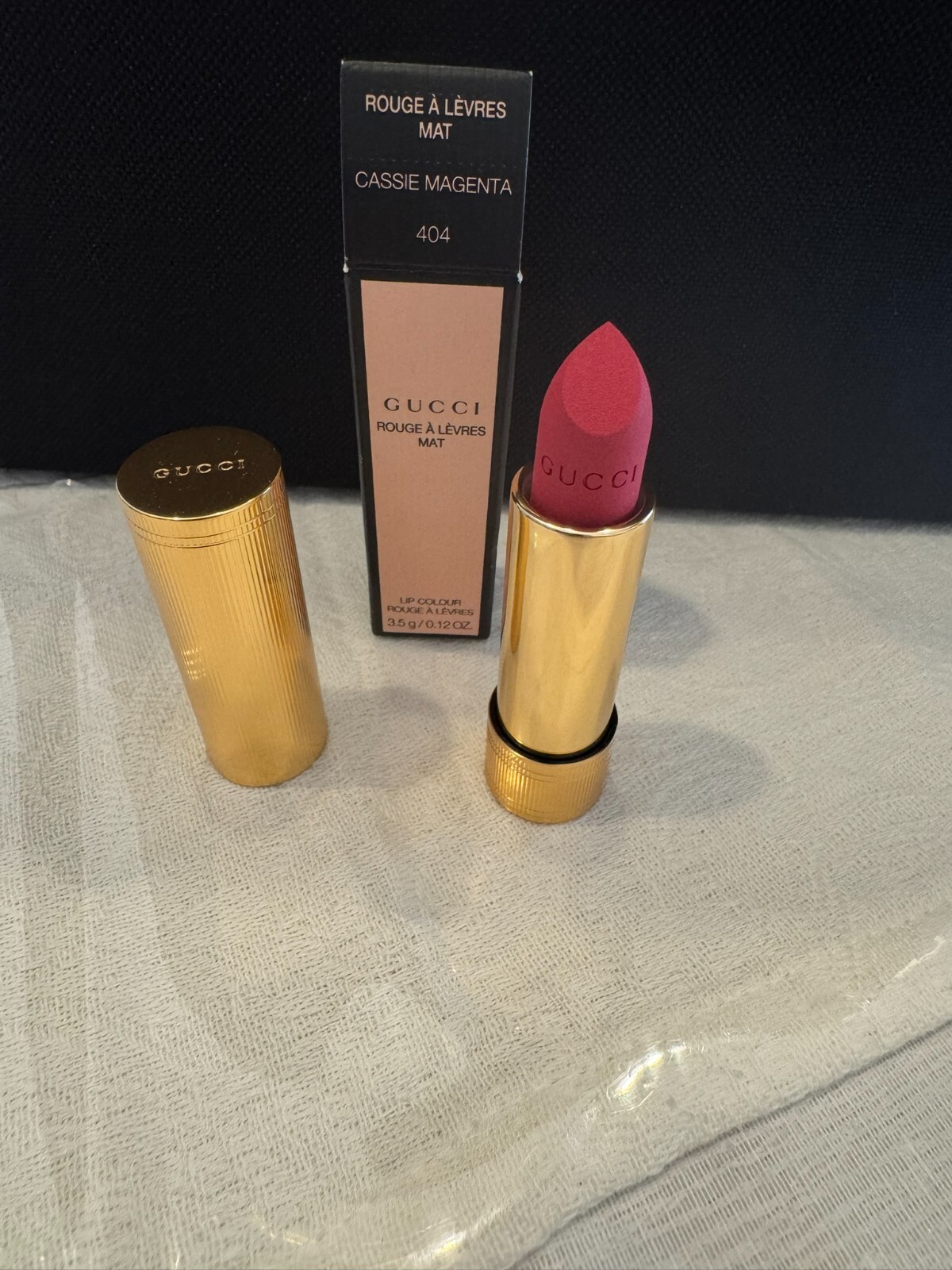 Rouge à Lèvre Gucci Mat 404 Cassie Magenta l'Écrin Doré Couture