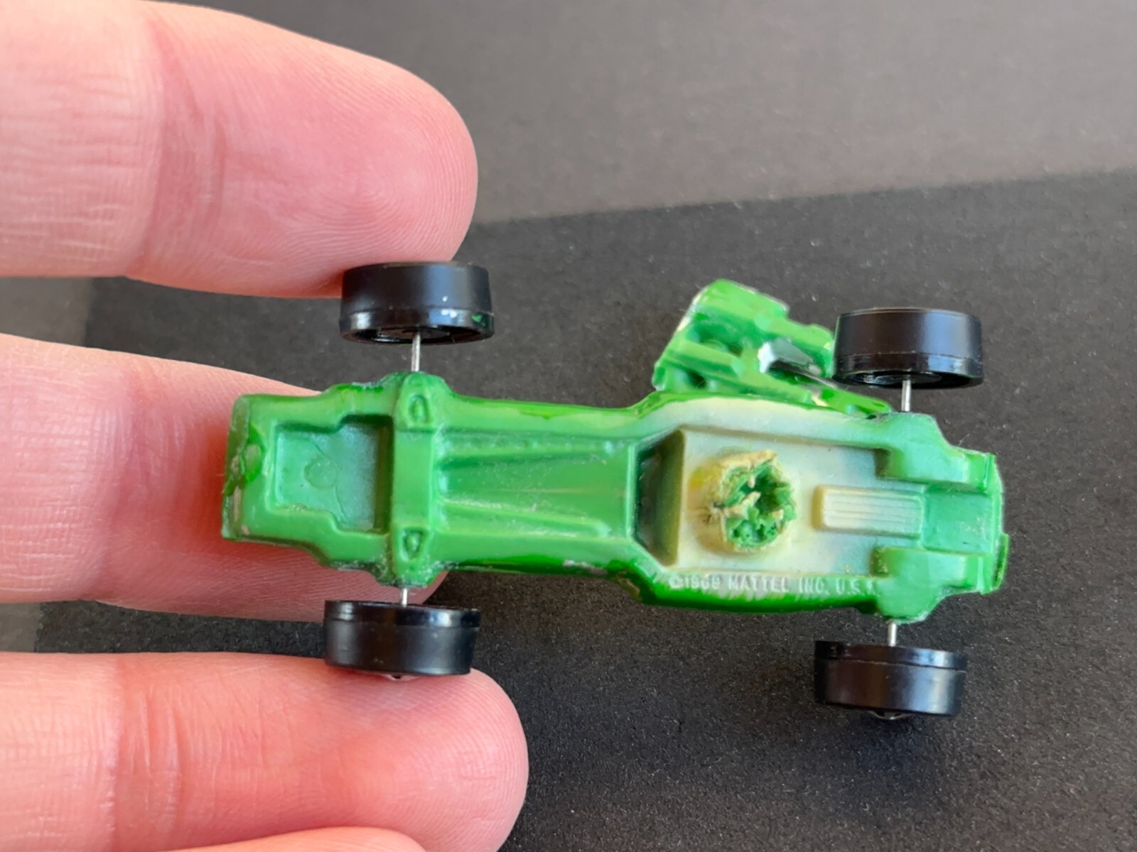 Vintage Hot Wheels Redline Era Mattel Factory Mold Car Green Racer w/Minty Tires