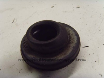 Subaru Forester mk1 2.0T EJ20 97-02 Gummiring Dichtung Tülle .