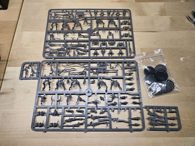 10 New on sprue Dark Eldar Drukhari Warriors GW Game Workshop Warhammer 40k