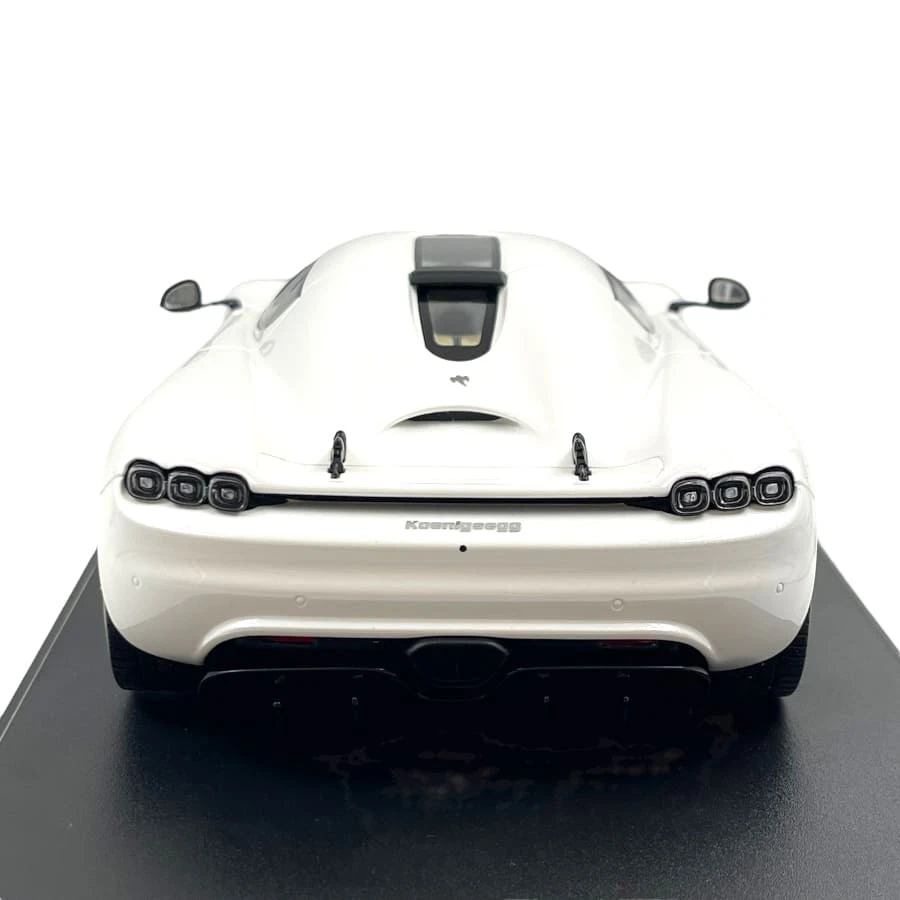 Modellino Auto GT Spirit 1/18 Koenigsegg CC850 2024 Crystal White - Immagine 4 di 4