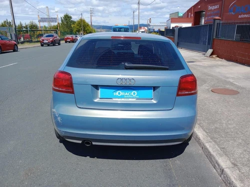 8P0035186AB Sistema Audio/Radio Cd para AUDI A3 (8P1) 1.6 TDI Ambiente 2 122439 - Imagen 7 de 9