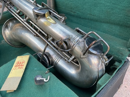 Rudolph Wurlitzer American Brass Saxophone Tenor Low Pitch with Case Conn - Picture 14 of 24