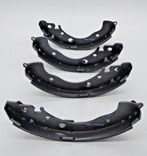 Wagner Quickstop Z913 Rear Drum Brake Shoes Fits Chrysler Dodge Plymouth 95-06 Wagner Quickstop Z913 Rear Drum Brake Shoes Fits Chrysler Dodge Plymouth 95-06