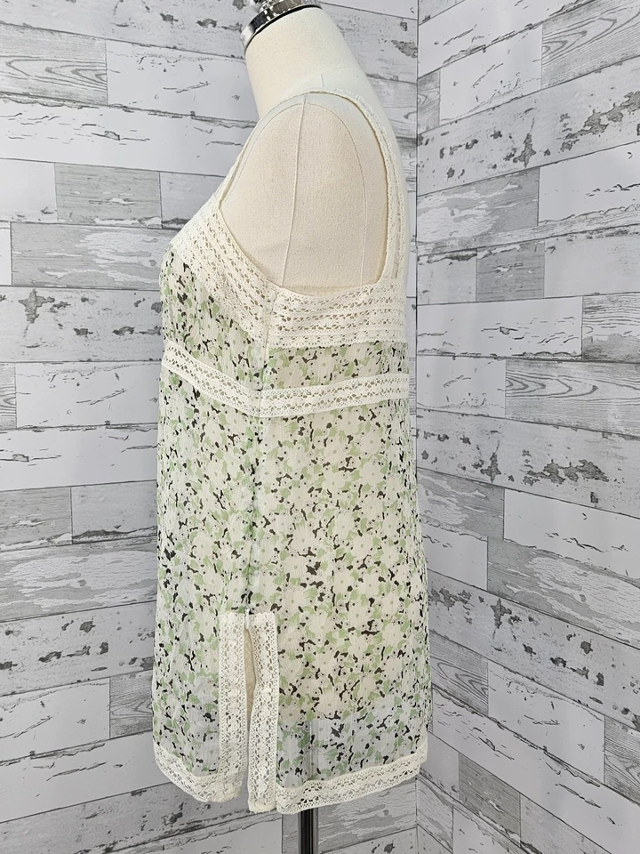 Camiseta sin mangas International Concepts Babydoll de encaje de seda para mujer 12 verde marfil floral Foto 3 de 4