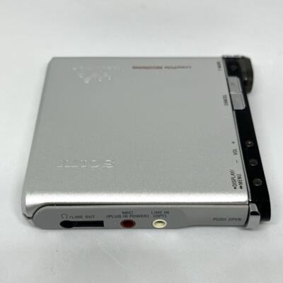 [完動品] SONY MD WALKMAN MZ-RH1 シルバー SONY MZ-RH1 Walkman Hi-MD MiniDisc Recorder Player Silver