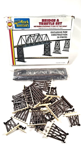 Vintage H.O. Scale AHM Bridge and Trestle Set, 28 piece #15601.