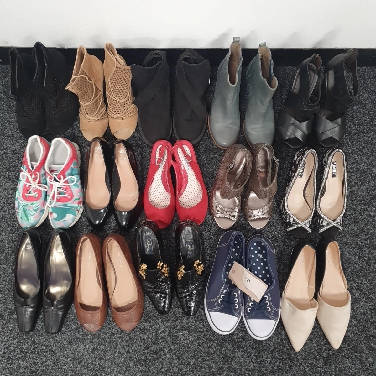 Wholesale shoes sales