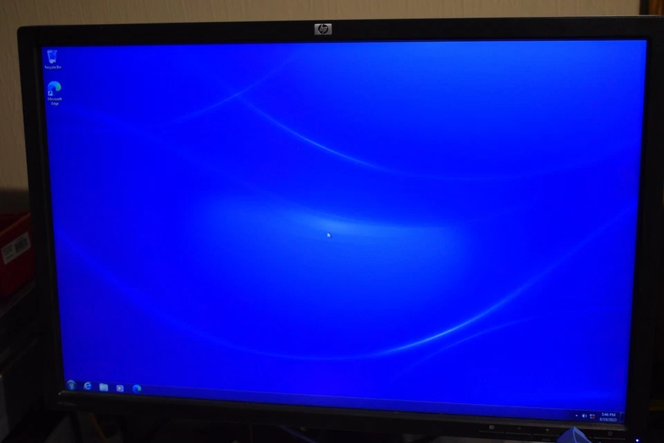 Dell Optiplex 9020 SFF Quad Core i7-4770 3.6GHz 16GB 500GB Windows 7 Pro 64-bit - Image 2 of 4