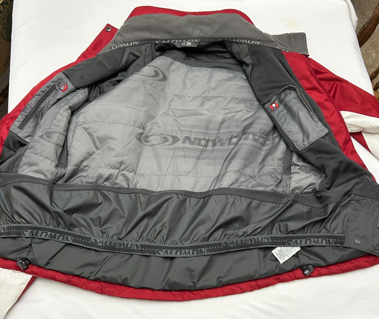 Salomon Giubbotto Uomo Invernale Rosso con Bordi Bianchi Taglia S