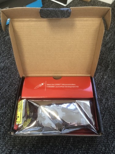 Kit de desarrollo LAUNCHXL-F28069M F28069M LaunchPad para microcontroladores C2000™ - Imagen 3 de 3