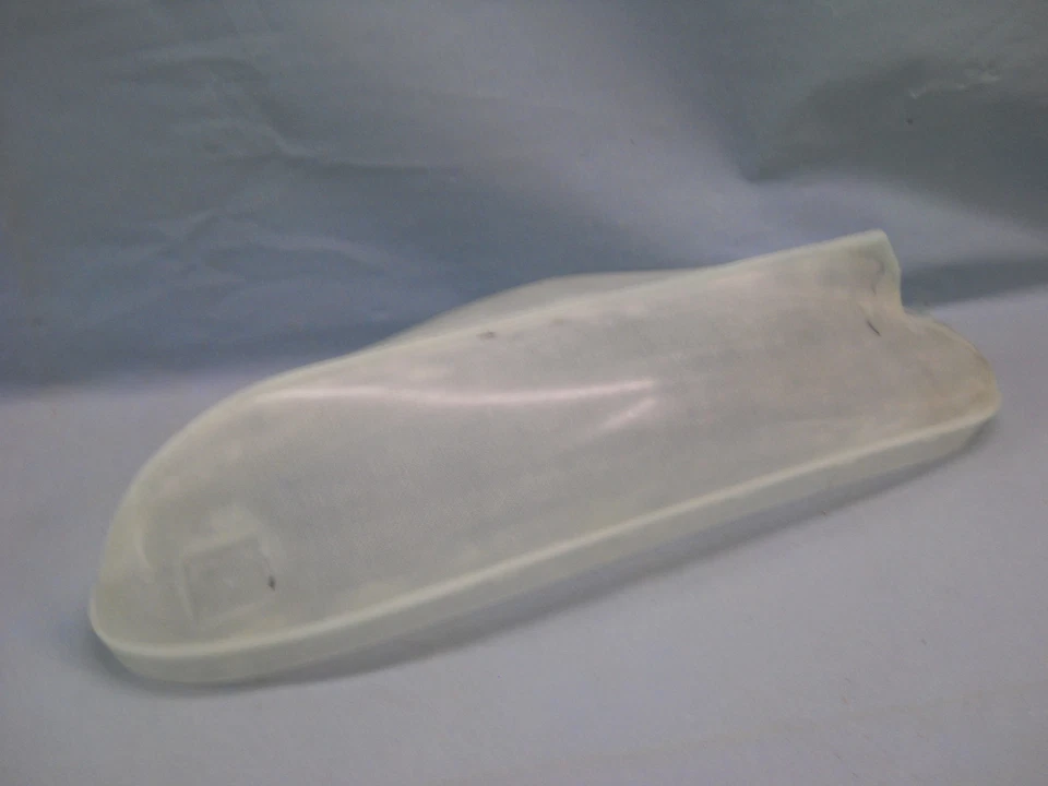 RC Gfk-Rumpf für Schlepper Neptun in 1:50 - Bild 2 von 2