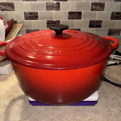 Le Creuset #28 Dutch Oven French 7.25 Qt. Red Round Enameled Cast Iron France