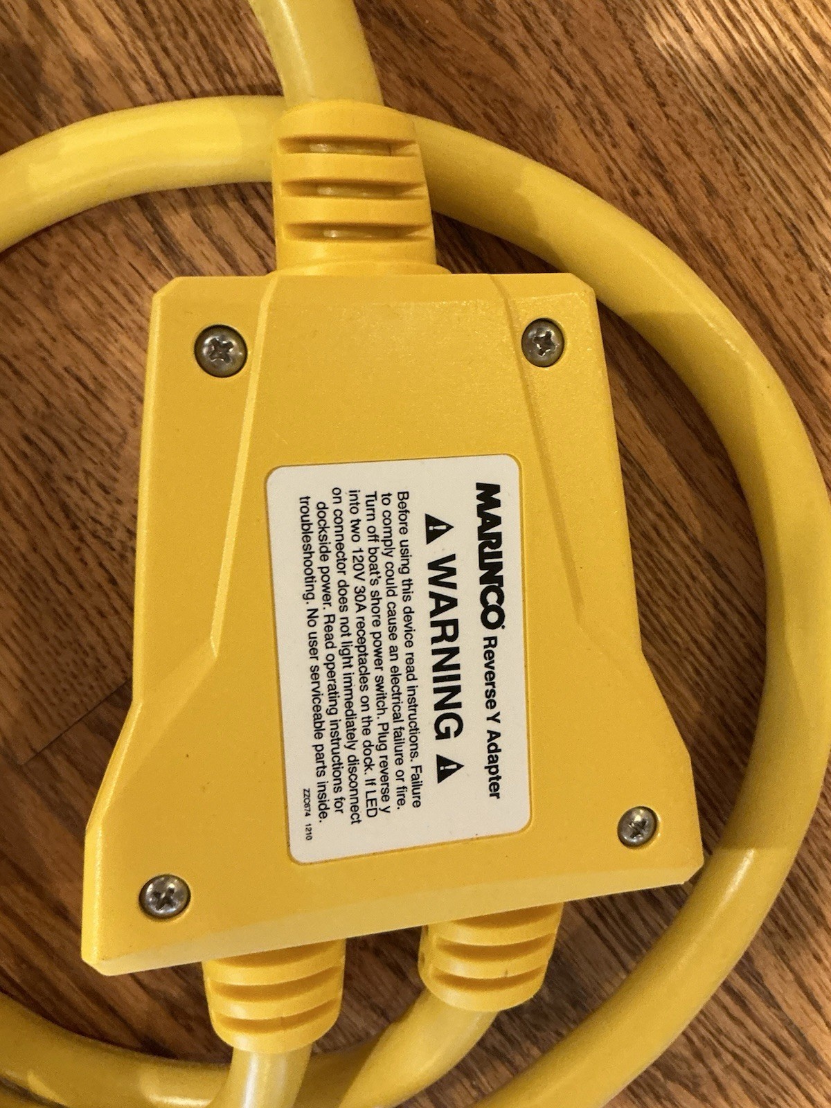 Marinco Shore Power Reverse Y Adapter, 30 Amp 125V Male to 125/250V Female