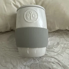 Pampered Chef Ceramic Microwave Egg Cooker with Silicone Sleeve #1529