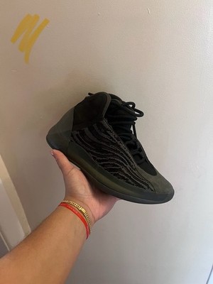 adidas YZY QNTM Men’s Sneakers - Black Shop Black Mens adidas Adidas Yeezy Qntm Adults – Shoebacca main image 3