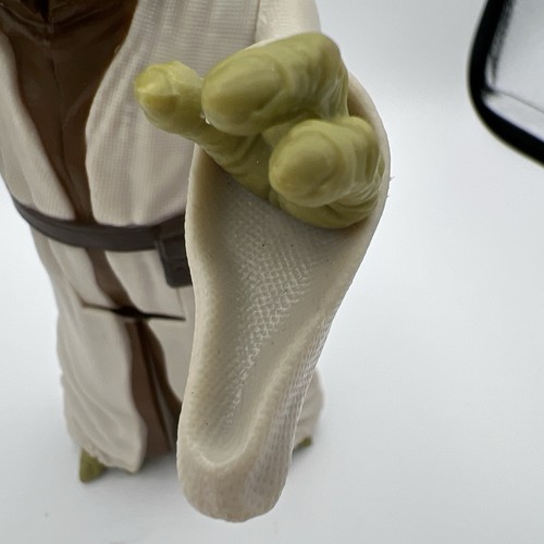 STAR WARS YODA 7" Hasbro Plastic Figure Moving Arms and Legs Accessory - Picture 14 of 24