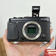 Fujifilm X Series X-E2s 16.3MP Digital Camera English Excellent (Only Body)