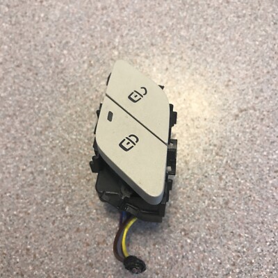 2023MERCEDES GLB250 X247 FRONT RIGHT SIDE DOOR LOCK SWITCH OEM A2479052301-8T92
