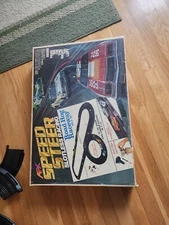 Aurora AFX Speed Steer Slotless Racing Car Set w/cars & part chassis'