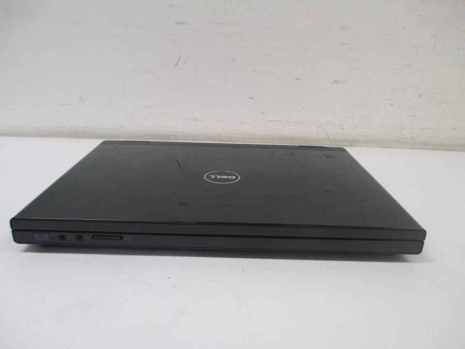 Dell Vostro 1520 Core 2 Duo T6670 @2.20GHz 640KB RAM No HDD No OS *Bad Battery* - Image 2 of 4