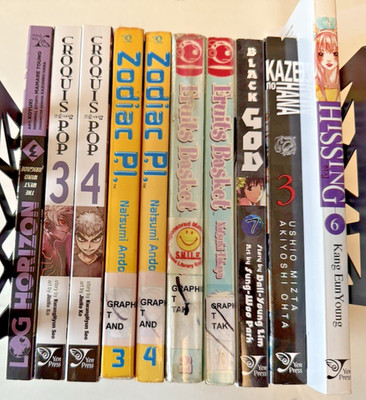Lot of 10 books; Manga Graphic Novels, Random Mix