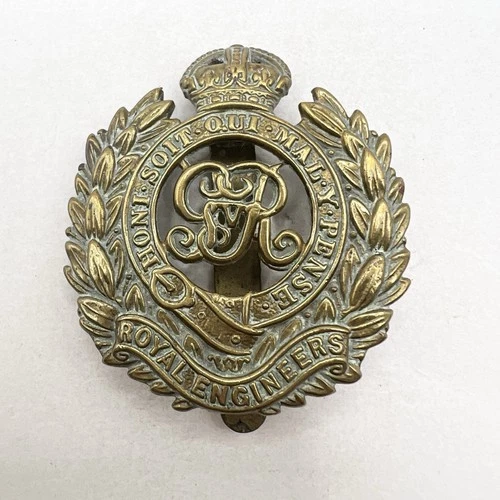 Genuine WW1 Royal Engineers Cap Badge