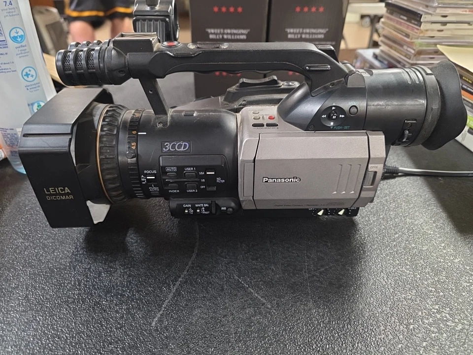 Panasonic AG-DVX100 3CCD Camcorder,   Charger, Powers On Looks To Be Working  - Image 2 of 4