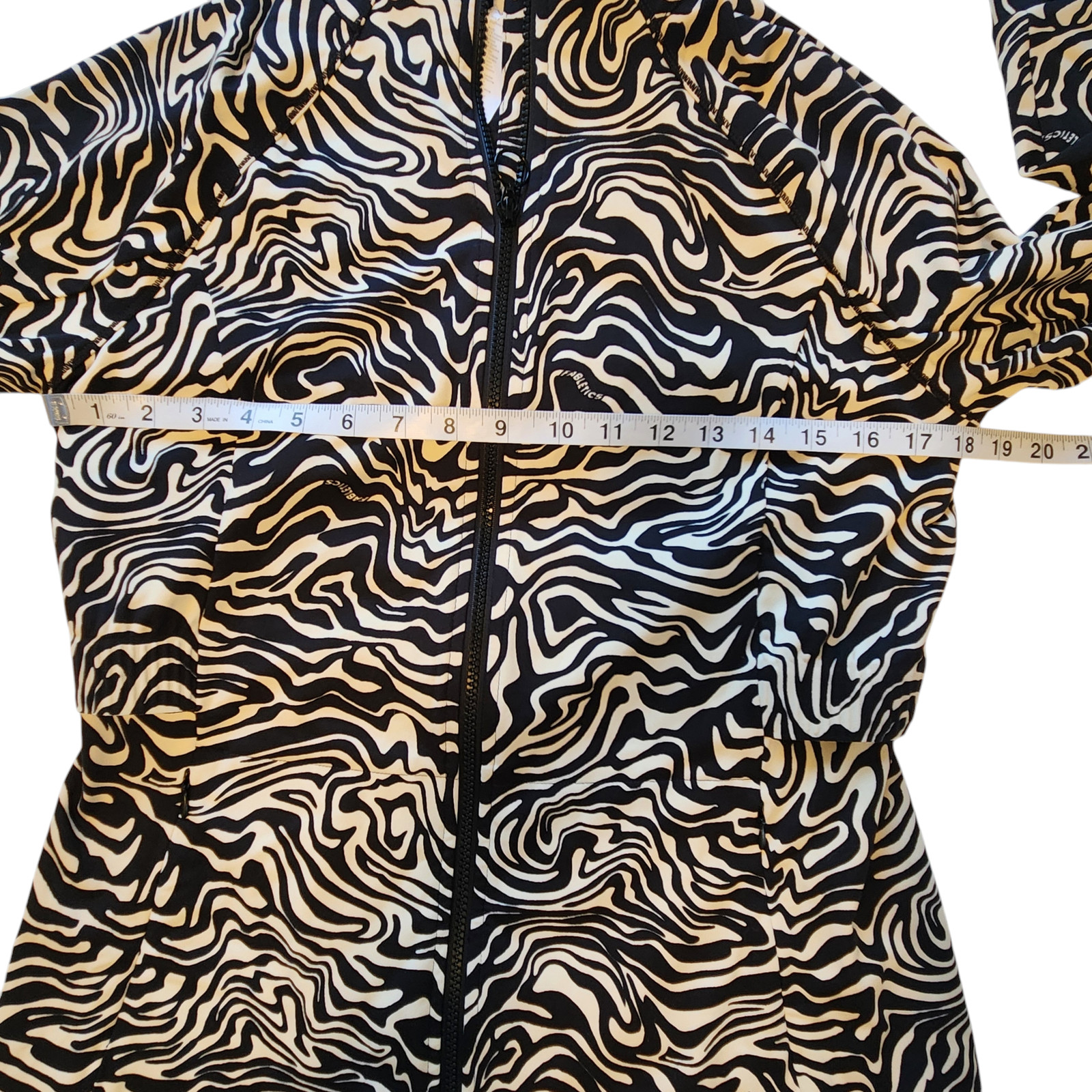Fabletics Trinity Performance Jacket, Zip Front, … - image 10