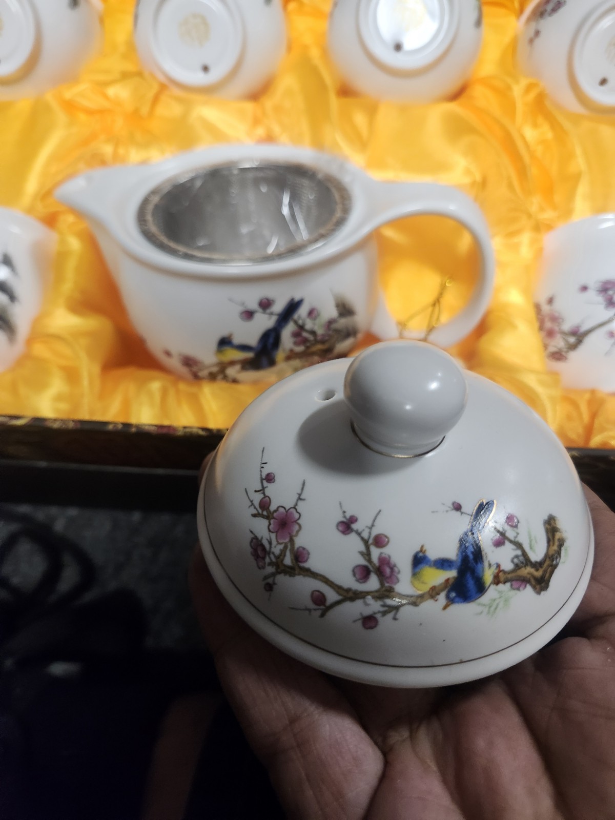 Vintage Ceramic 1997 Chengyi Tea Set