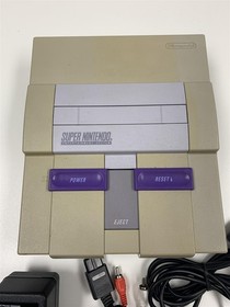 Nintendo Super Nintendo SNES Bundle - Console 1 Controllers Wiring Yellowed