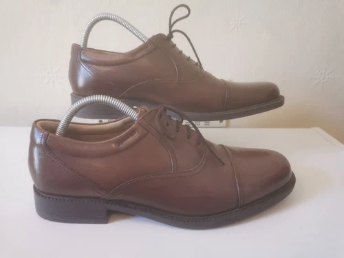 Scarpe eleganti formali Clarks Oxford Brogues taglia 8 marrone pelle marrone chiaro stringate