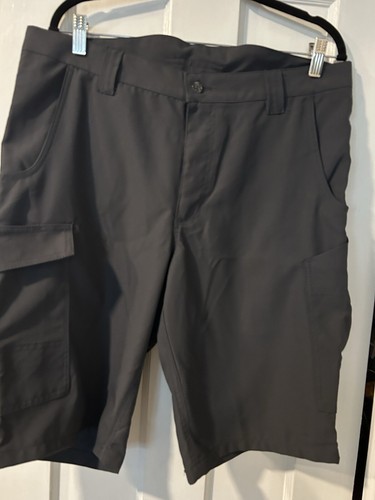 Cintas 36 Grey, Shorts RN 51374 NWOT, Style 115631