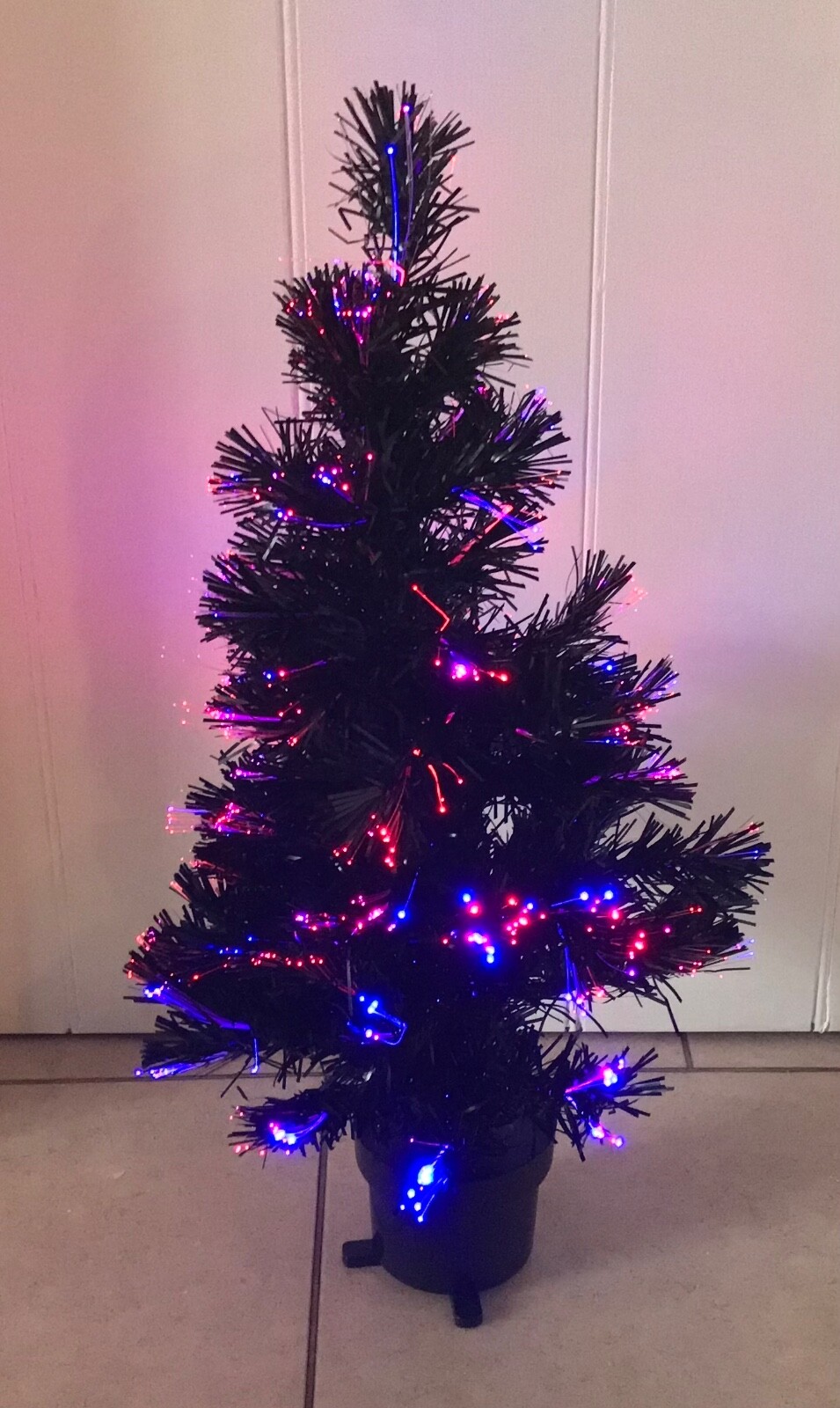 2 FT BLACK FIBREOPTIC CHRISTMAS TREE BATTERY OPERATED eBay