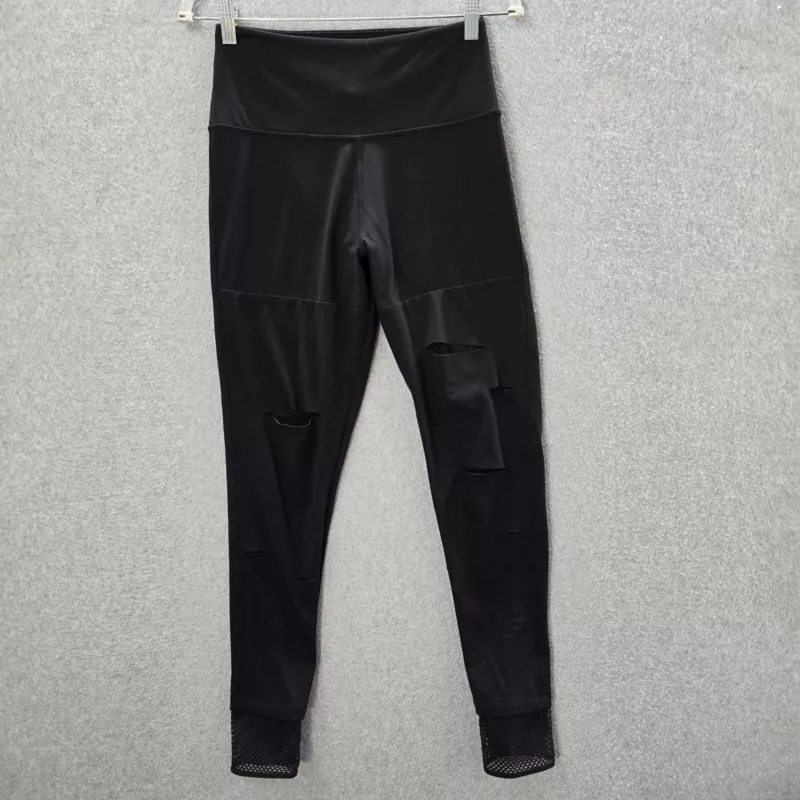 victoria-secret-vs ultimate activewear pants