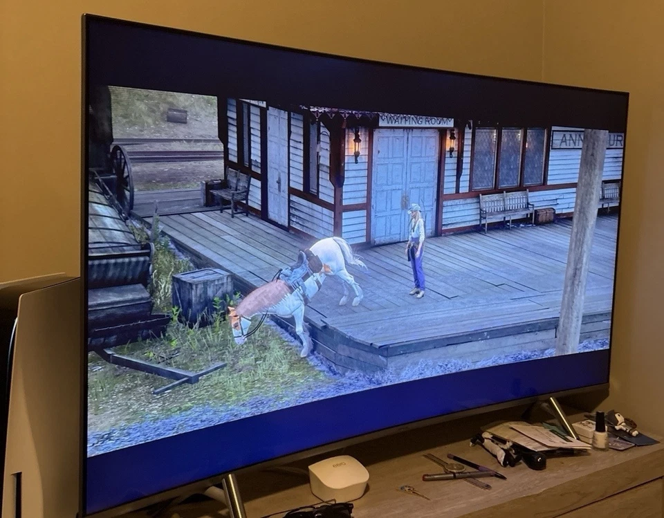 55 Inch Samsung Curve TV, Read Description - Image 2 of 4