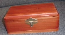 Vintage Handmade Cedar Trinket Box Jewelry Keepsake Treasure Chest Artisan